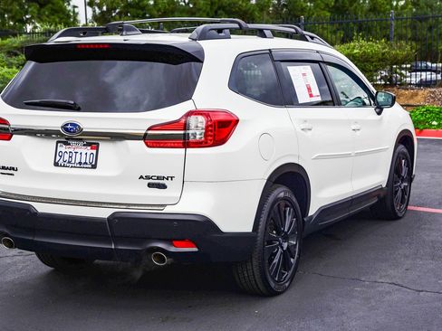 Used 2022 Subaru Ascent Onyx Edition image 7