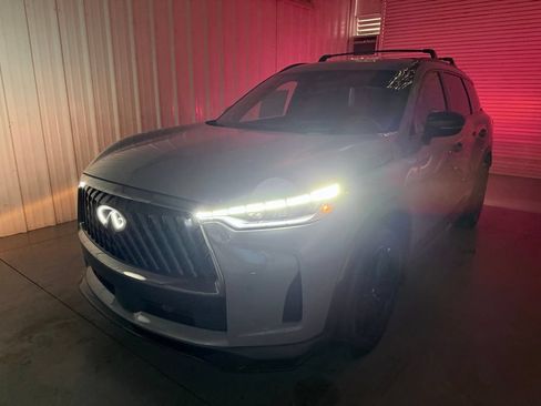 Certified 2026 INFINITI QX60 Sport w/ Dark Cargo Package AWD/4WD image 8