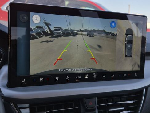 Used 2024 Ford Escape Platinum image 18