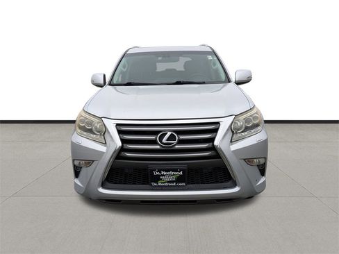 Used 2016 Lexus GX 460 image 2