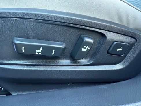 Used 2018 Lexus ES 350 w/ Premier Package image 19