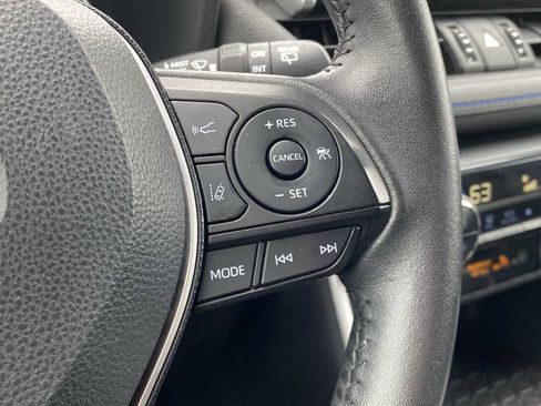 Used 2021 Toyota RAV4 XSE AWD/4WD image 32