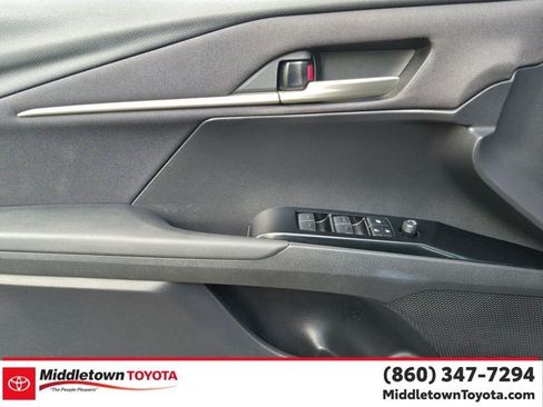 Used 2025 Toyota Camry LE FWD image 10