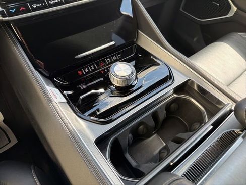 Used 2025 Jeep Wagoneer L 4WD image 20