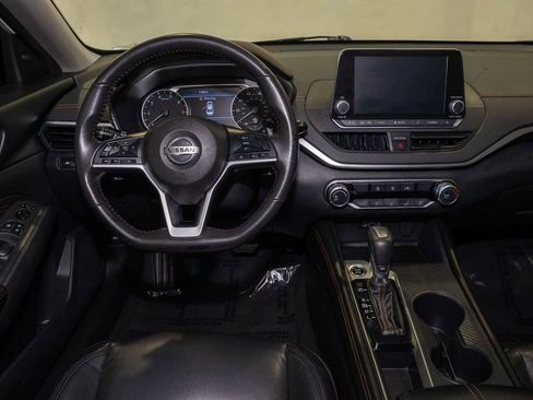Used 2022 Nissan Altima 2.5 SR image 6