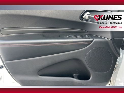 Used 2024 Dodge Durango GT image 17