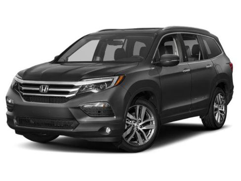 Used 2018 Honda Pilot Touring image 1