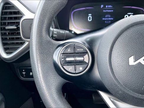 Used 2023 Kia Soul LX w/ Option Group 015 image 20