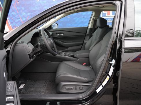 New 2026 Honda Accord EX-L image 16