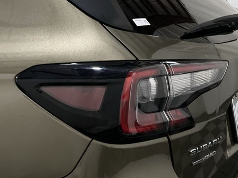 Used 2020 Subaru Outback Premium AWD/4WD image 14