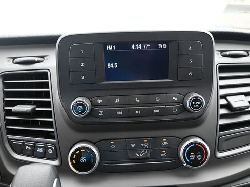 New 2025 Ford Transit 150 Low Roof image 17