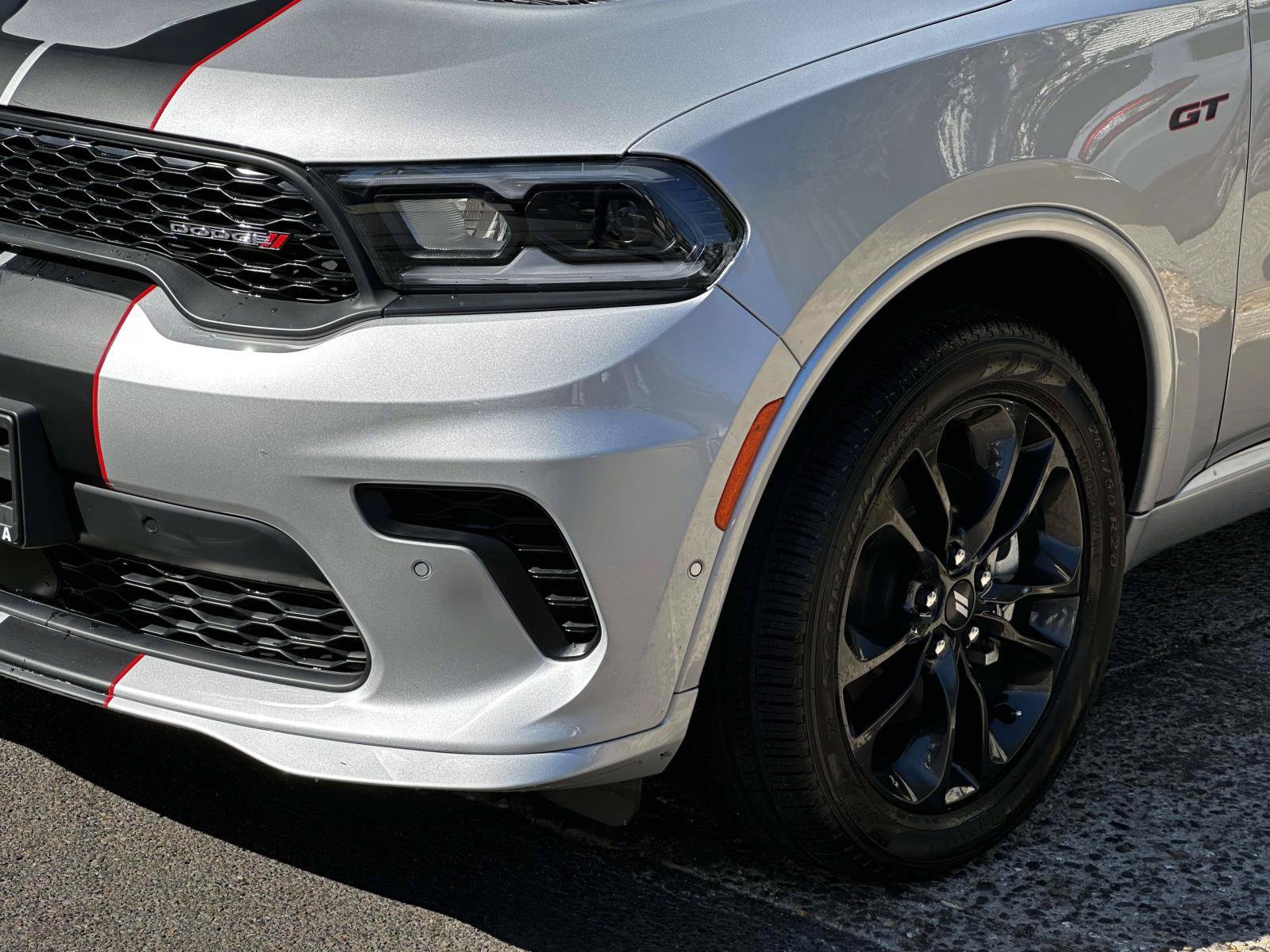 Used 2025 Dodge Durango GT AWD/4WD image 9