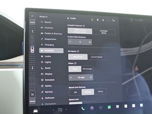 Used 2023 Tesla Model X image 23