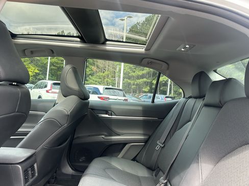 Used 2024 Toyota Camry XLE w/ Navigation Package FWD image 9