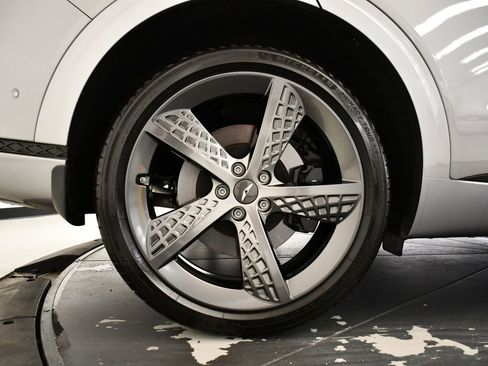 Used 2025 Genesis GV70 3.5T Sport w/ Sport Advanced Package image 15