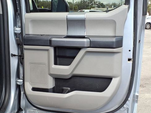 Used 2022 Ford F250 XLT w/ XLT Premium Package image 14