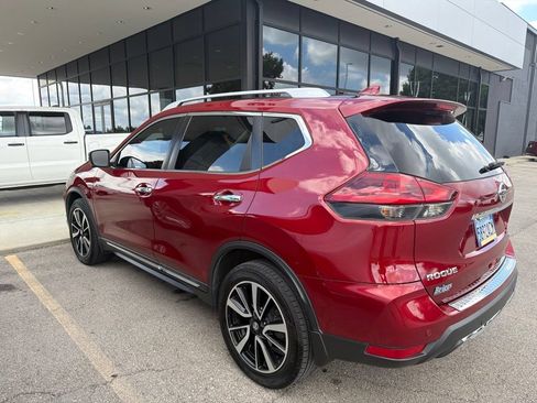 Used 2020 Nissan Rogue SL w/ Premium Package AWD/4WD image 10