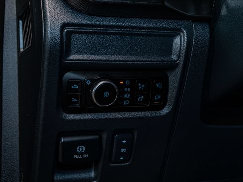 Used 2026 Ford F150 Raptor AWD/4WD image 17