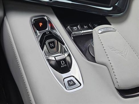 Used 2023 Chevrolet Corvette Stingray Premium Conv w/ Z51 Performance Package image 12