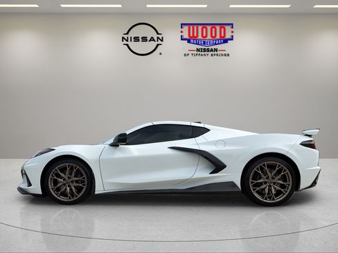 Used 2025 Chevrolet Corvette Stingray Premium Cpe w/ Z51 Performance Package RWD image 5
