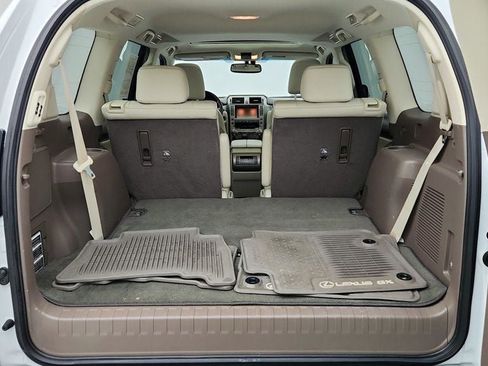 Used 2019 Lexus GX 460 Luxury image 24