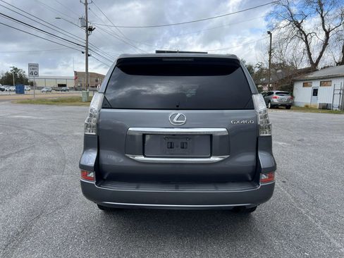 Used 2015 Lexus GX 460 image 6