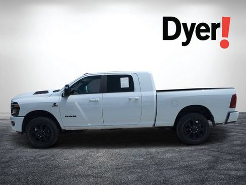 Used 2025 RAM 2500 Laramie w/ Night Edition AWD/4WD image 7