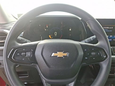 Used 2025 Chevrolet TrailBlazer LT image 19
