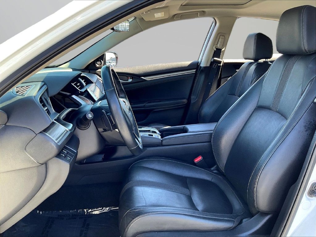 Used 2020 Honda Civic Touring image 21
