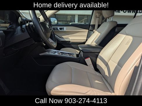 Used 2020 Ford Explorer XLT w/ Equipment Group 202A RWD image 28
