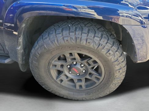 Used 2023 Toyota 4Runner SR5 Premium w/ Moonroof Package image 26