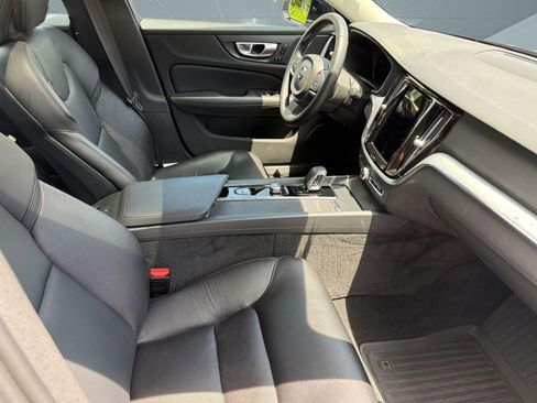 Certified 2024 Volvo S60 B5 Core w/ Climate Package AWD/4WD image 29