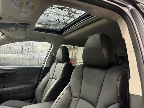 Certified 2025 Subaru Outback Limited image 15