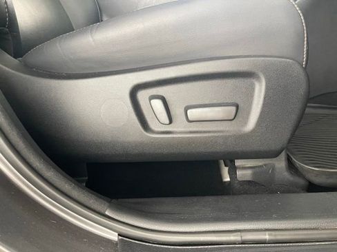 Used 2018 Toyota Highlander XLE image 53