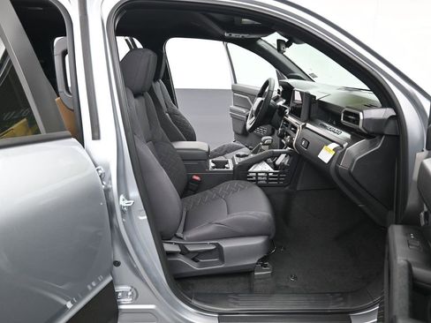 New 2026 Toyota Tacoma SR5 image 13