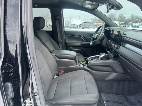 Certified 2023 Chevrolet Colorado LT w/ LT Convenience Package II image 17