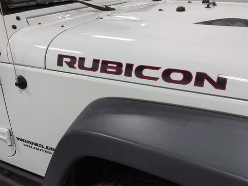 Certified 2017 Jeep Wrangler Unlimited Rubicon image 13