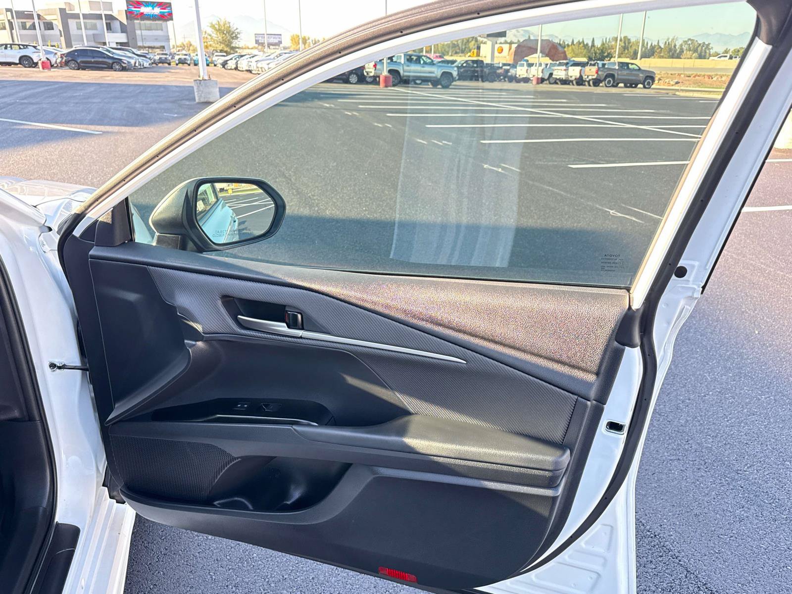 Used 2026 Toyota Camry SE w/ Multimedia Upgrade Package FWD image 19