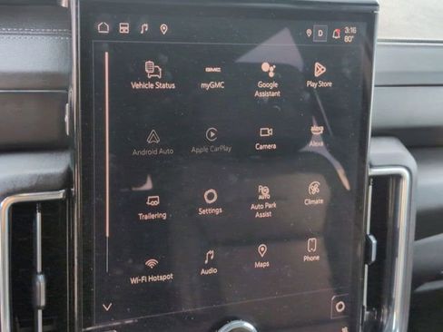 Used 2025 GMC Yukon Denali image 19