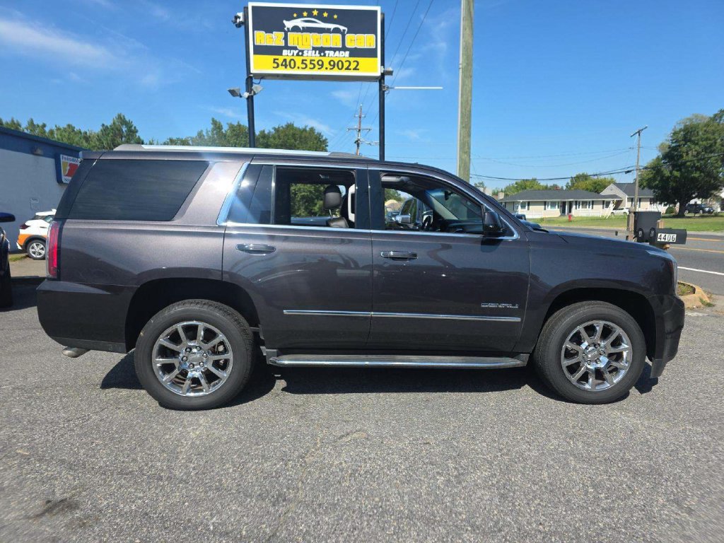 Used 2017 GMC Yukon Denali w/ Open Road Package AWD/4WD image 4