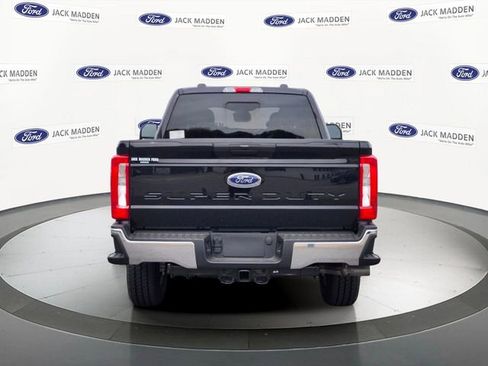 New 2026 Ford F250 XLT w/ FX4 Off-Road Package AWD/4WD image 4