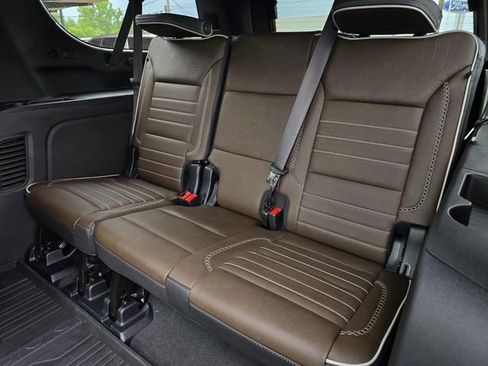 New 2026 GMC Yukon XL Denali Ultimate w/ LPO, Floor Liner Package AWD/4WD image 21