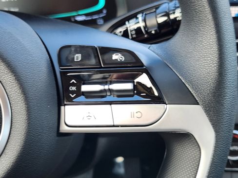 New 2025 Hyundai Elantra Blue image 14