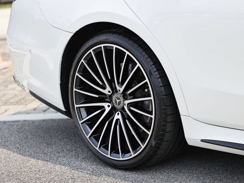 Used 2022 Mercedes-Benz S 500 4MATIC image 6