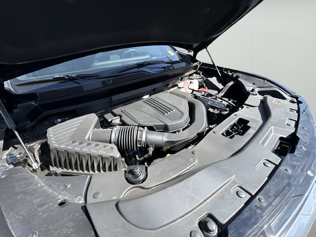 Used 2026 Chevrolet Traverse High Country FWD image 30