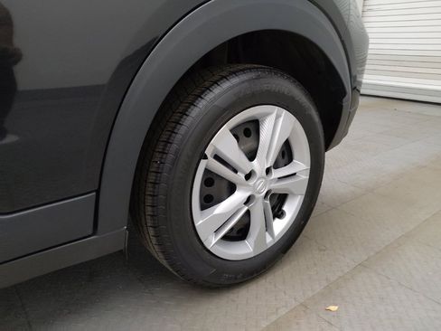 Used 2024 Nissan Kicks S FWD image 31