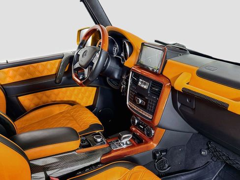 Used 2013 Mercedes-Benz G 63 AMG 4MATIC image 32
