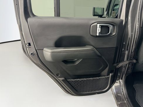 Used 2025 Jeep Wrangler Sahara w/ Safety Group image 26