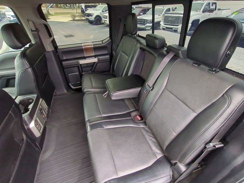 Used 2015 Ford F150 Lariat image 14