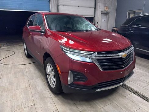 Used 2024 Chevrolet Equinox LT w/ LPO, Floor Liner Package image 6